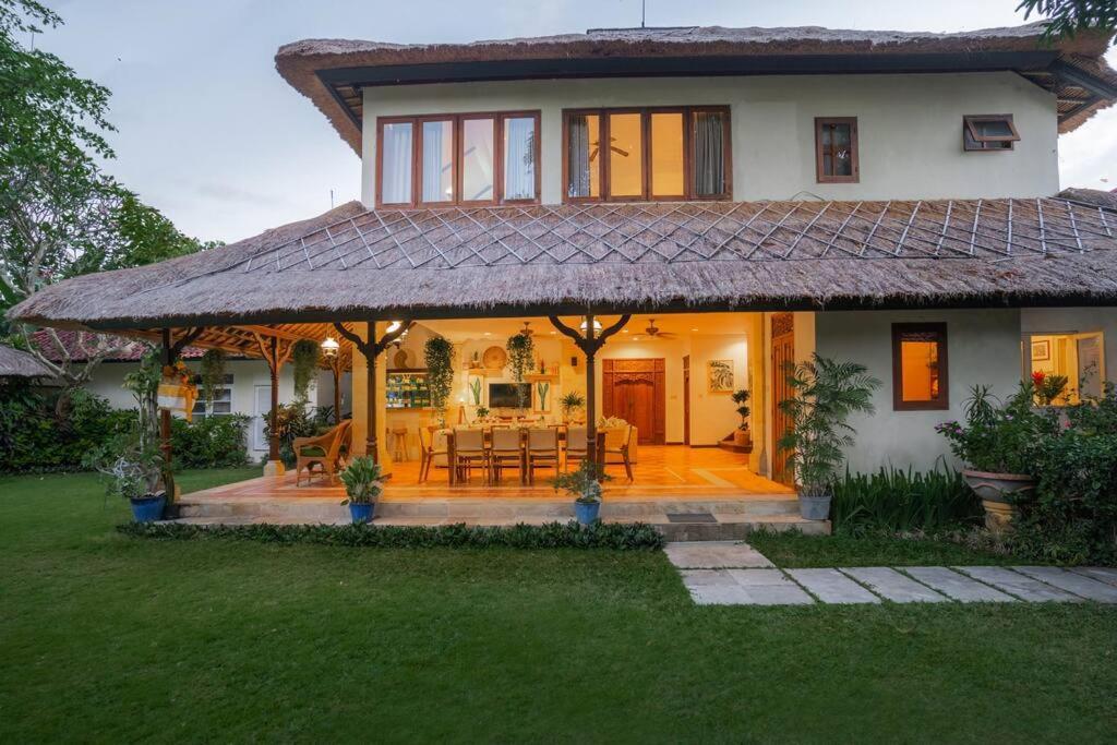 Villa Pande Side Sanur (Bali)