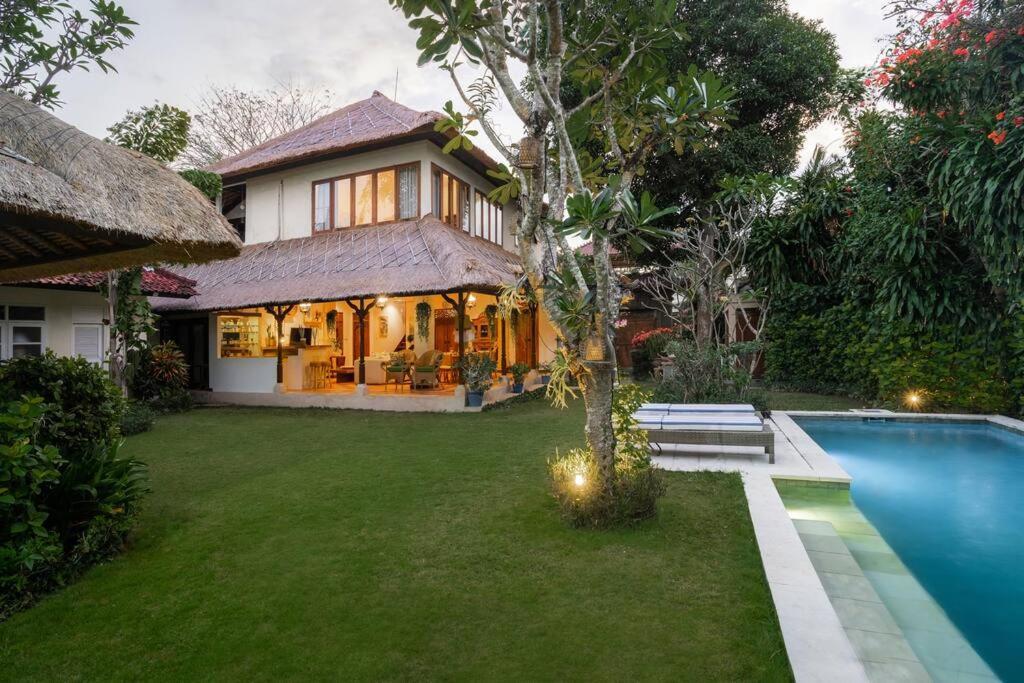 Pande Side * Sanur (Bali)